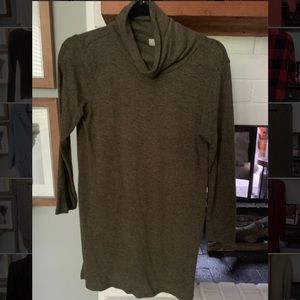 Old Navy Turtleneck